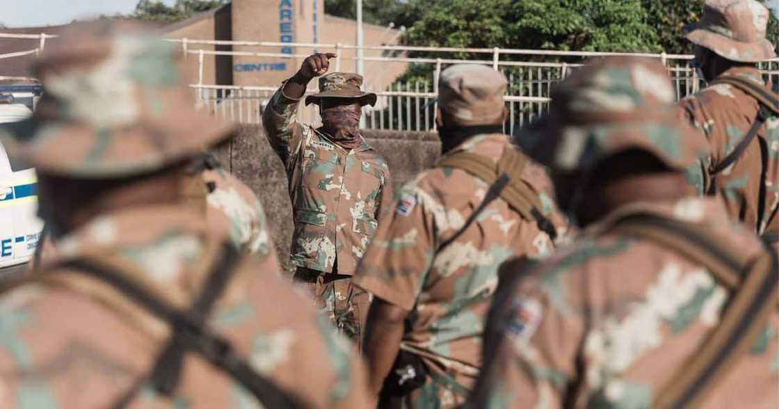 Sandf members