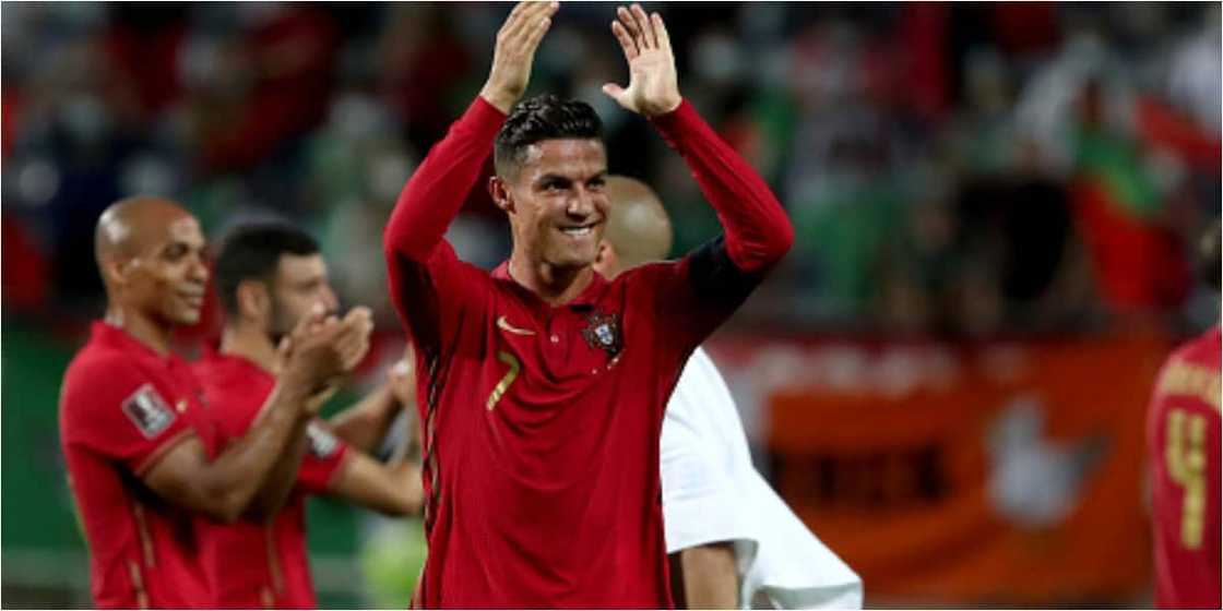 Cristiano Ronaldo, Goals, International, Record breaking, Feat, Portugal, Manchester United, Forward