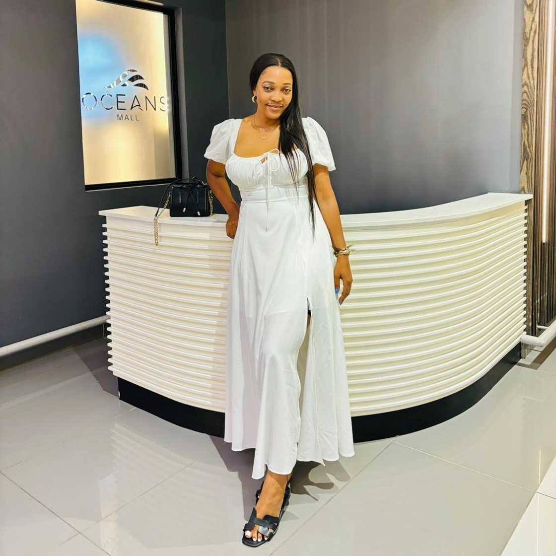 A loving sister rejoiced after she saw her sibling's new vehicle A loving sister rejoiced after she saw her sibling's new vehicle