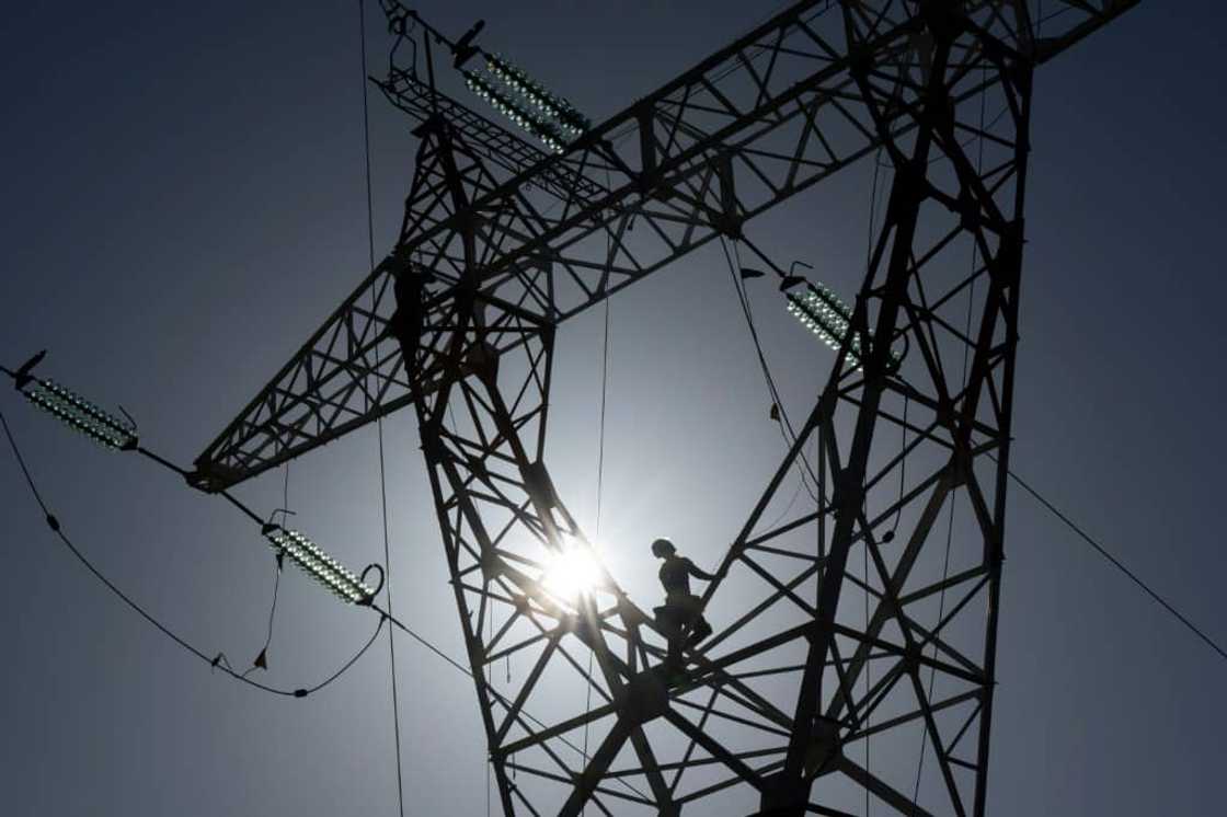 The shutdown of numerous nuclear reactors for checks and repairs is behind the concerns of a lack of electricity this winter in France The shutdown of numerous nuclear reactors for checks and repairs is behind the concerns of a lack of electricity this winter in France