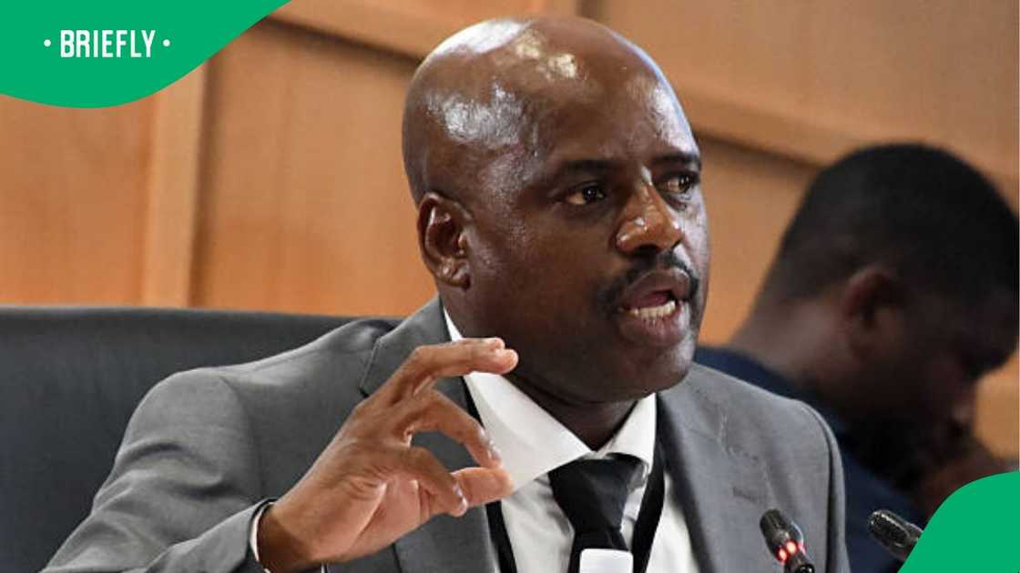 a pic of Julius Mkwanazi