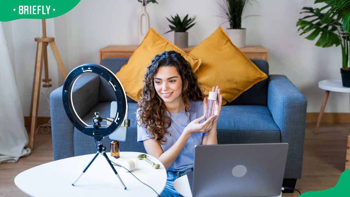 Influencer modelling Influencer modelling