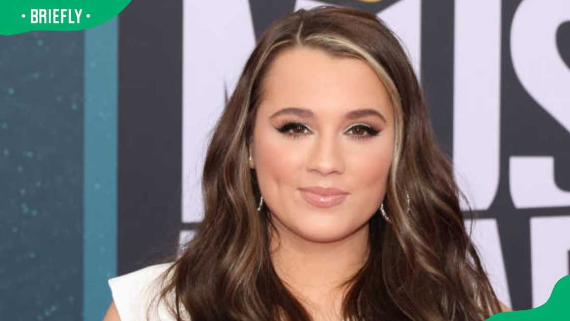 Gabby Barrett at the 2022 CMT Music Awards Gabby Barrett at the 2022 CMT Music Awards