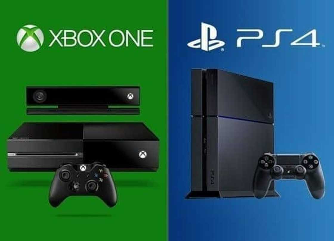 PlayStation vs Xbox PlayStation vs Xbox