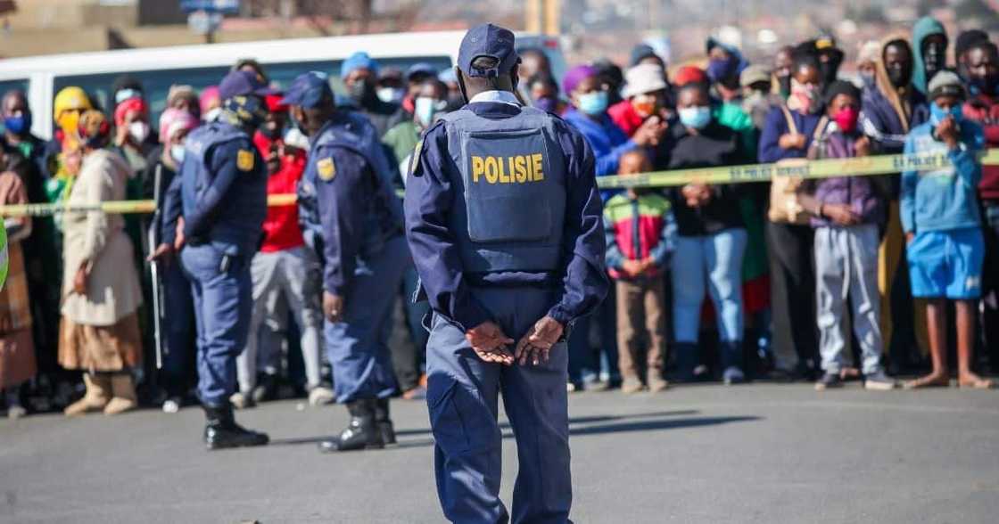 Funeral practitioners, #PhoenixMassacre, bodies piling up