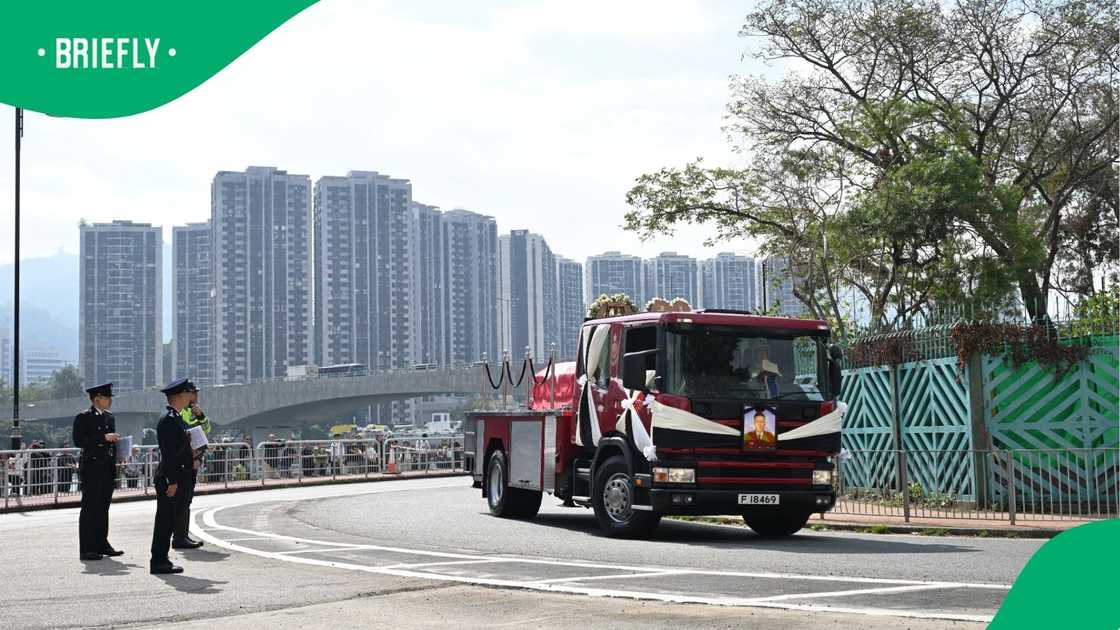 Police stated that investigations into the circumstances surrounding the fall are ongoing Police stated that investigations into the circumstances surrounding the fall are ongoing