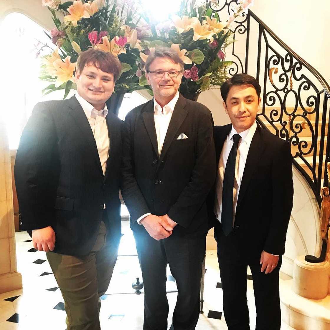 Philippe Troussier coach Philippe Troussier coach