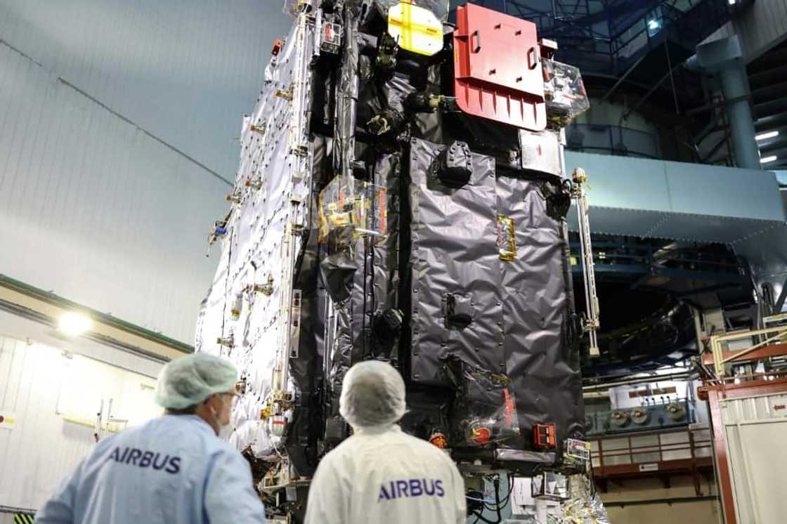 The scientists and engineers who have spent years working on JUICE are emotional at saying goodbye The scientists and engineers who have spent years working on JUICE are emotional at saying goodbye