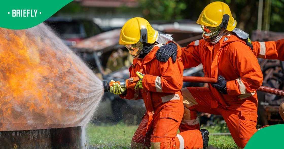 Several firefighters died while battling a blaze on the R617 in Boston, KwaZulu-Natal.