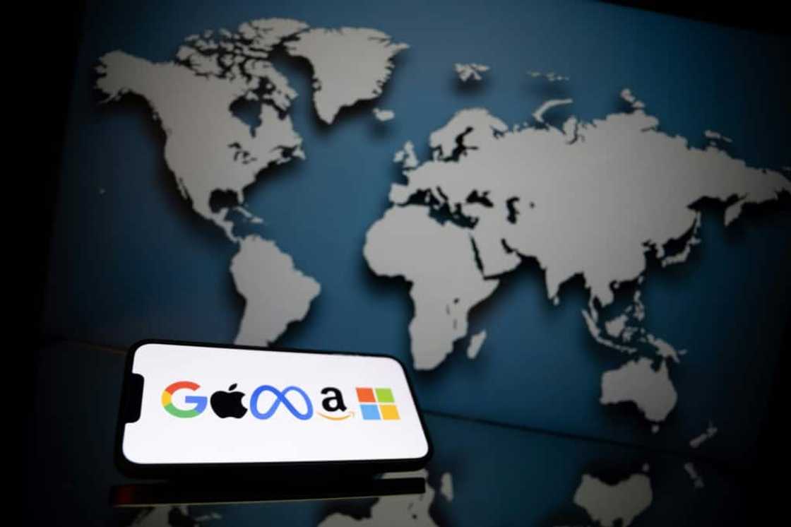 A bill making its way through the California state legislature would mandate that internet giants pay news agencies monthly 'journalism usage fees' based on viewing of stories via their platforms A bill making its way through the California state legislature would mandate that internet giants pay news agencies monthly 'journalism usage fees' based on viewing of stories via their platforms