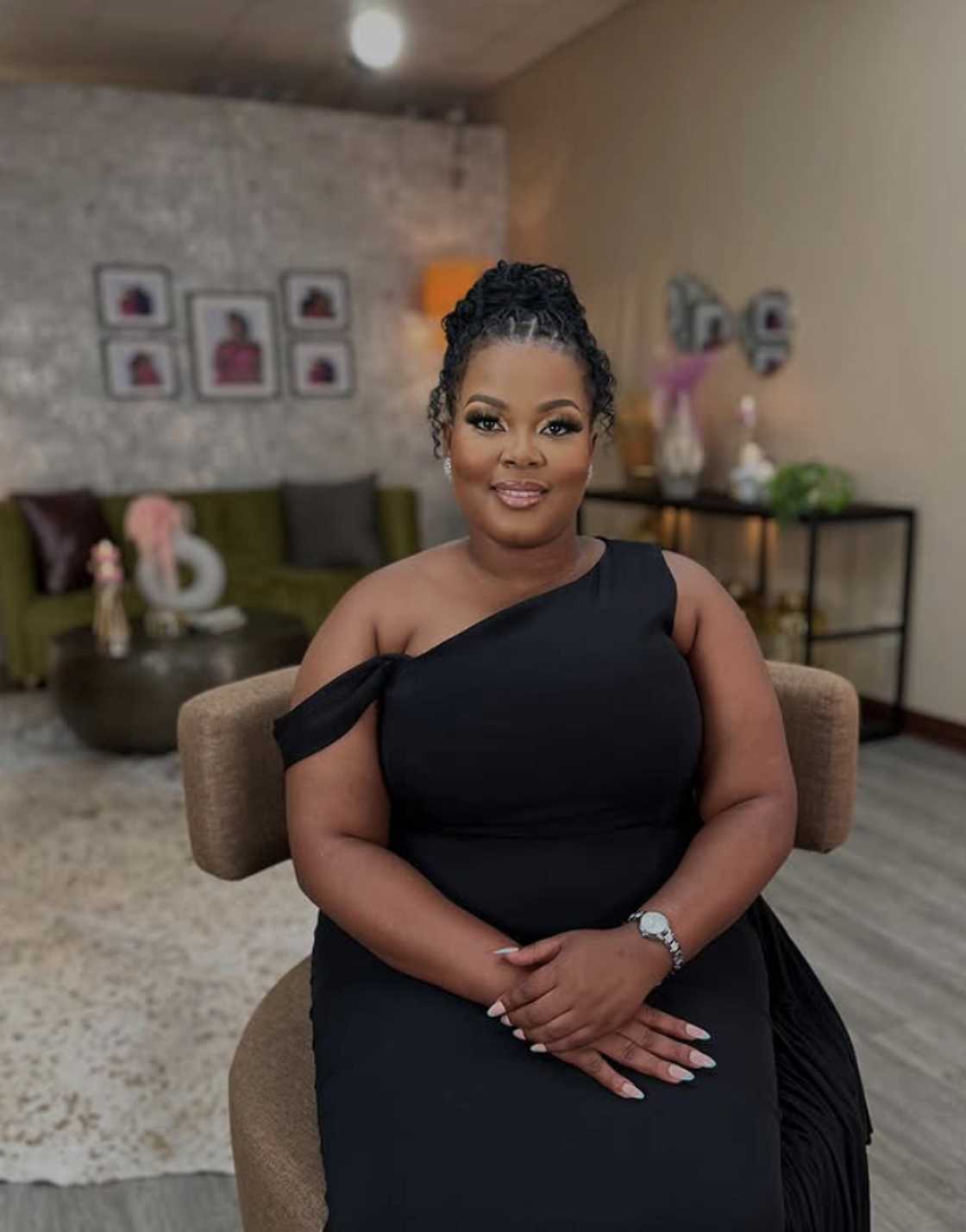 News of MaKhwela's new car was met with cheers from her fans