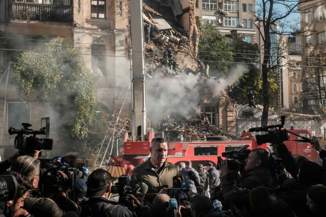 Kyiv mayor Vitali Klitschko speaks to reporters after a drone strike Kyiv mayor Vitali Klitschko speaks to reporters after a drone strike