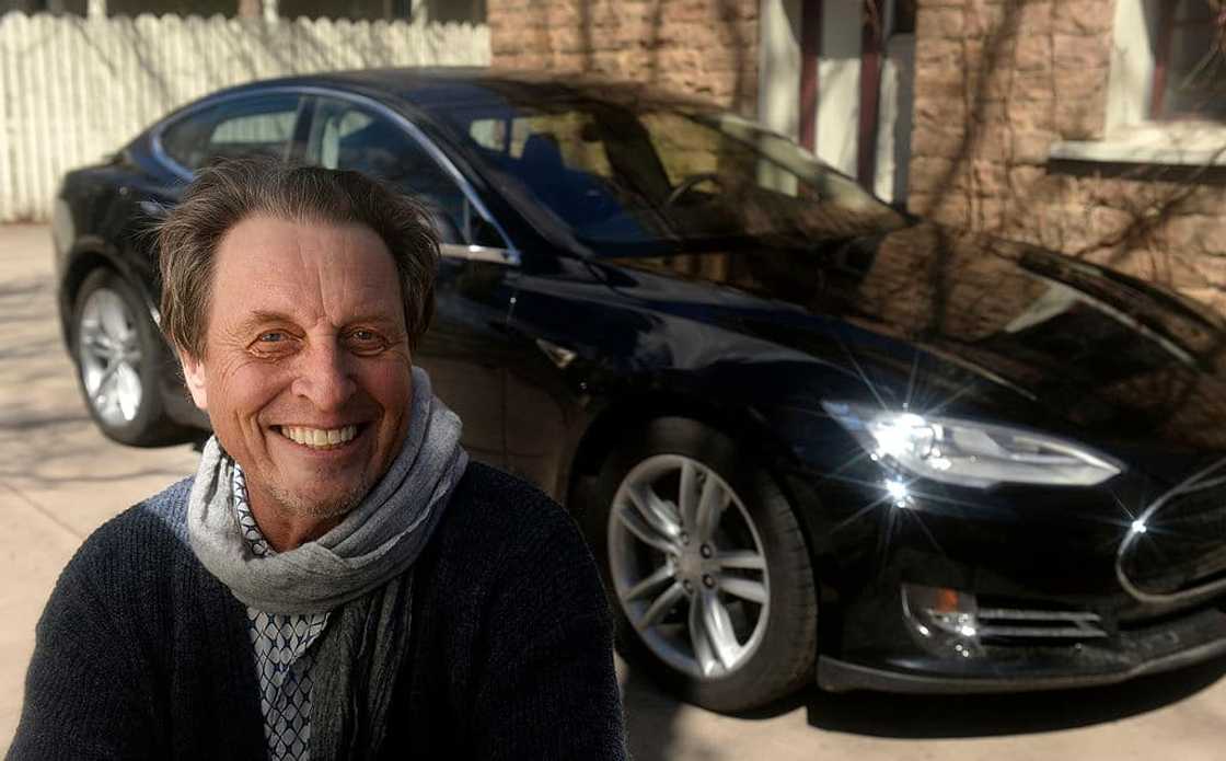 Errol Musk's bio Errol Musk's bio
