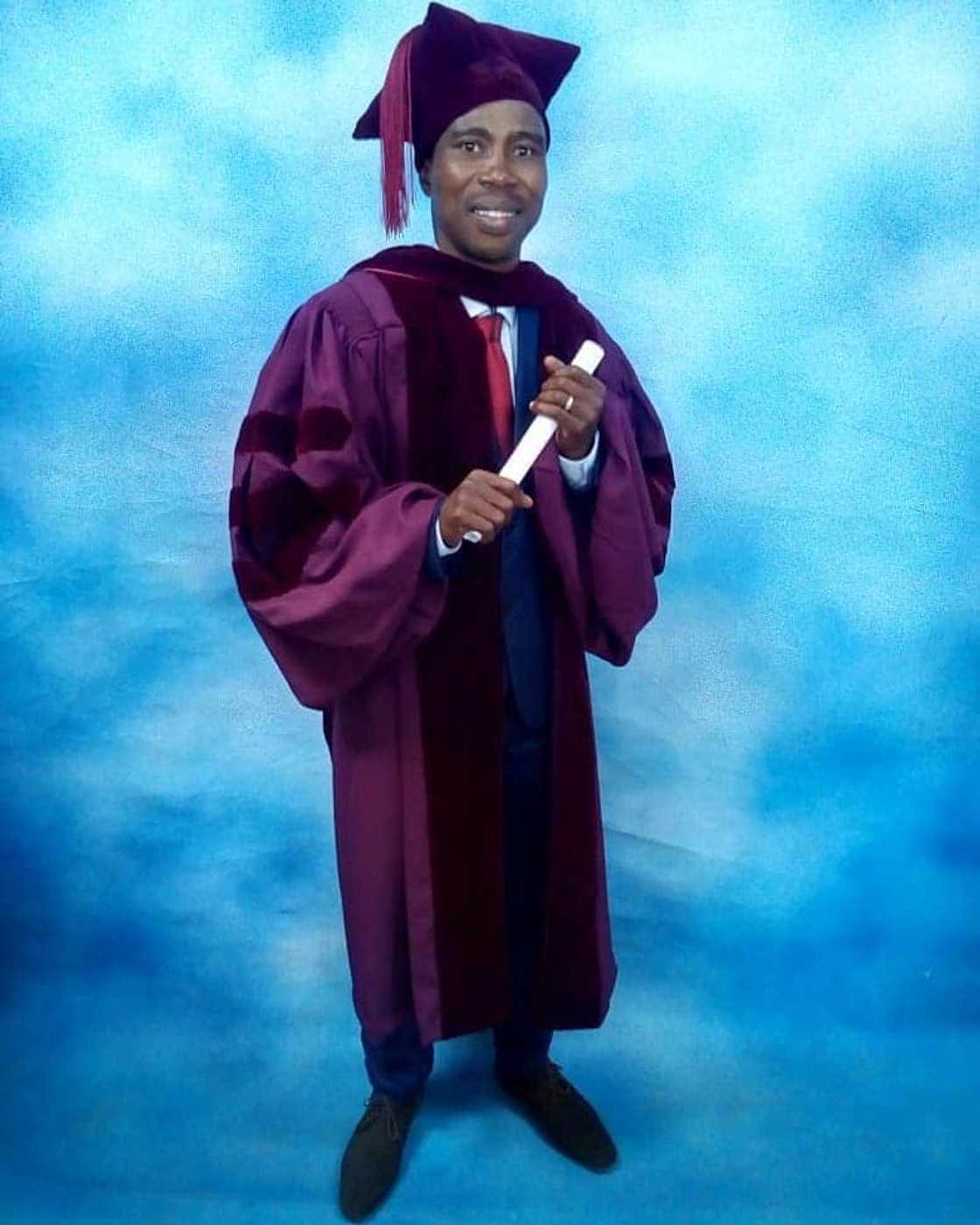 Siyabonga Nomvethe biography: age, measurements, wife, current team, stats, education, car, house and net worth Siyabonga Nomvethe biography: age, measurements, wife, current team, stats, education, car, house and net worth