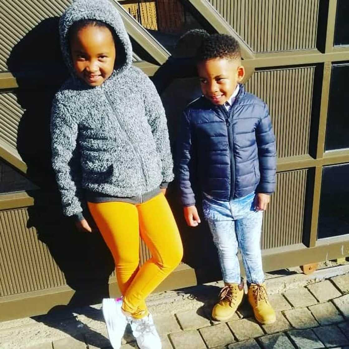 Thami Mngqolo children