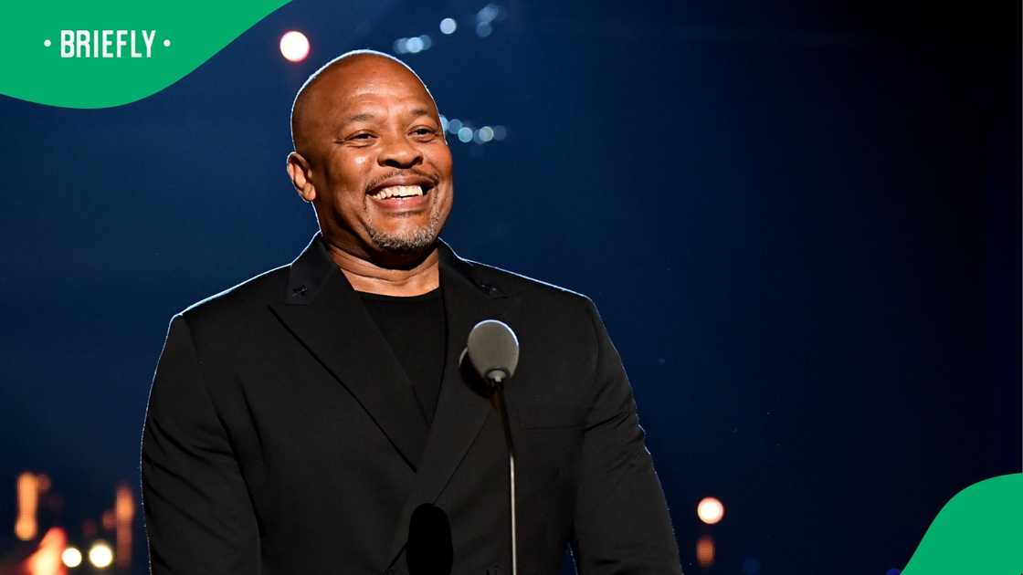 Dr Dre donates R170 million to rebuild high school in Compton Dr Dre donates R170 million to rebuild high school in Compton