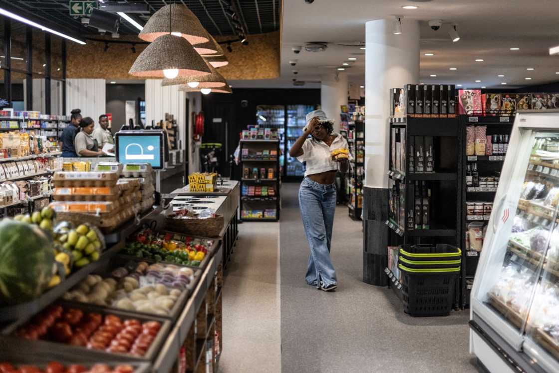South Africans spend over R5,000 per month on groceries South Africans spend over R5,000 per month on groceries