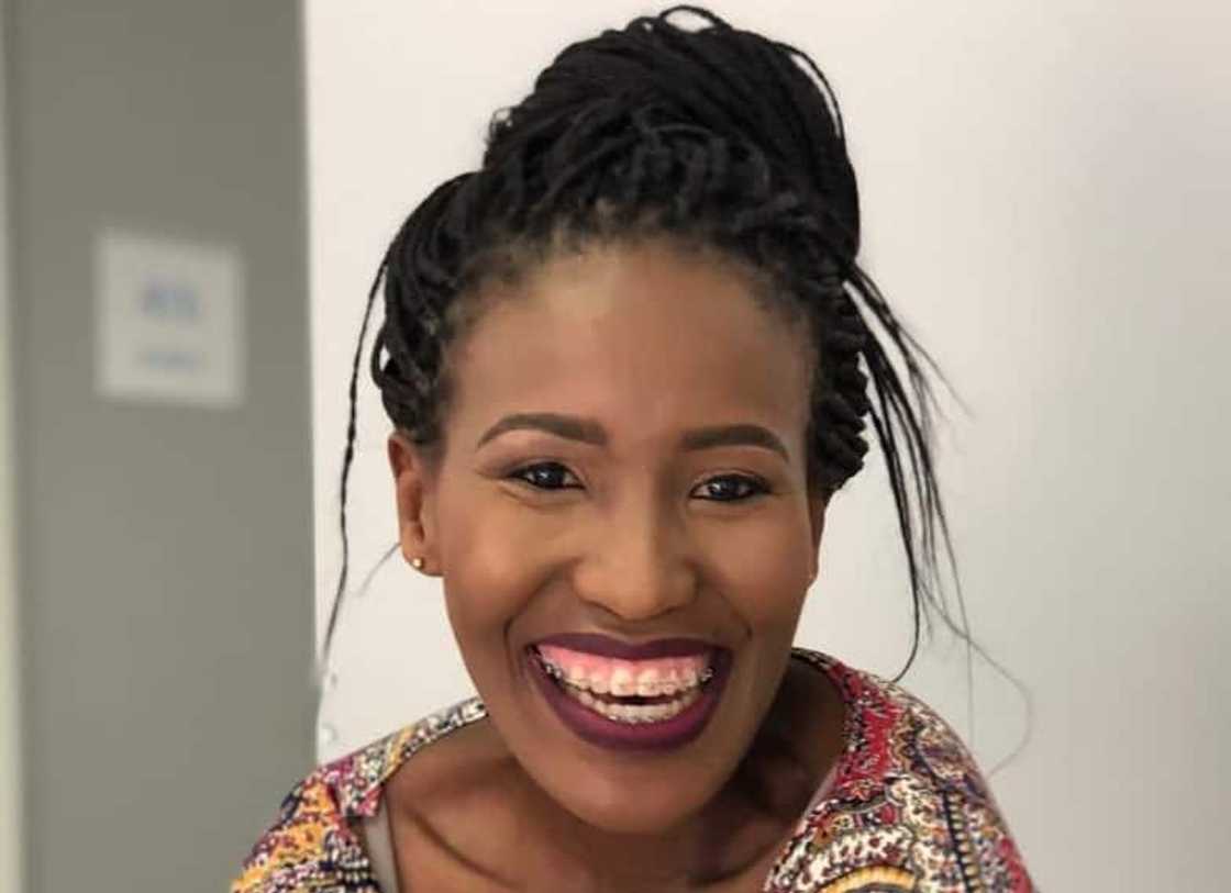 how old is masasa mbangeni how old is masasa mbangeni