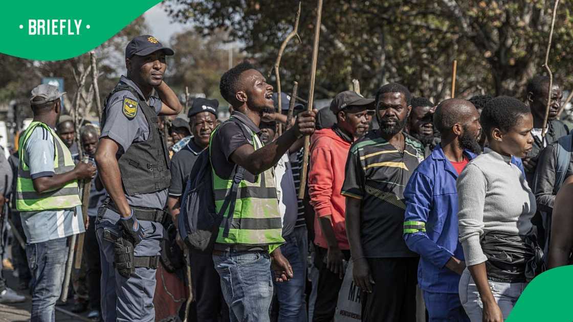 The Mpumalanga Police arrested 14 illegal immigrants during a march organised by the Abahambe movement