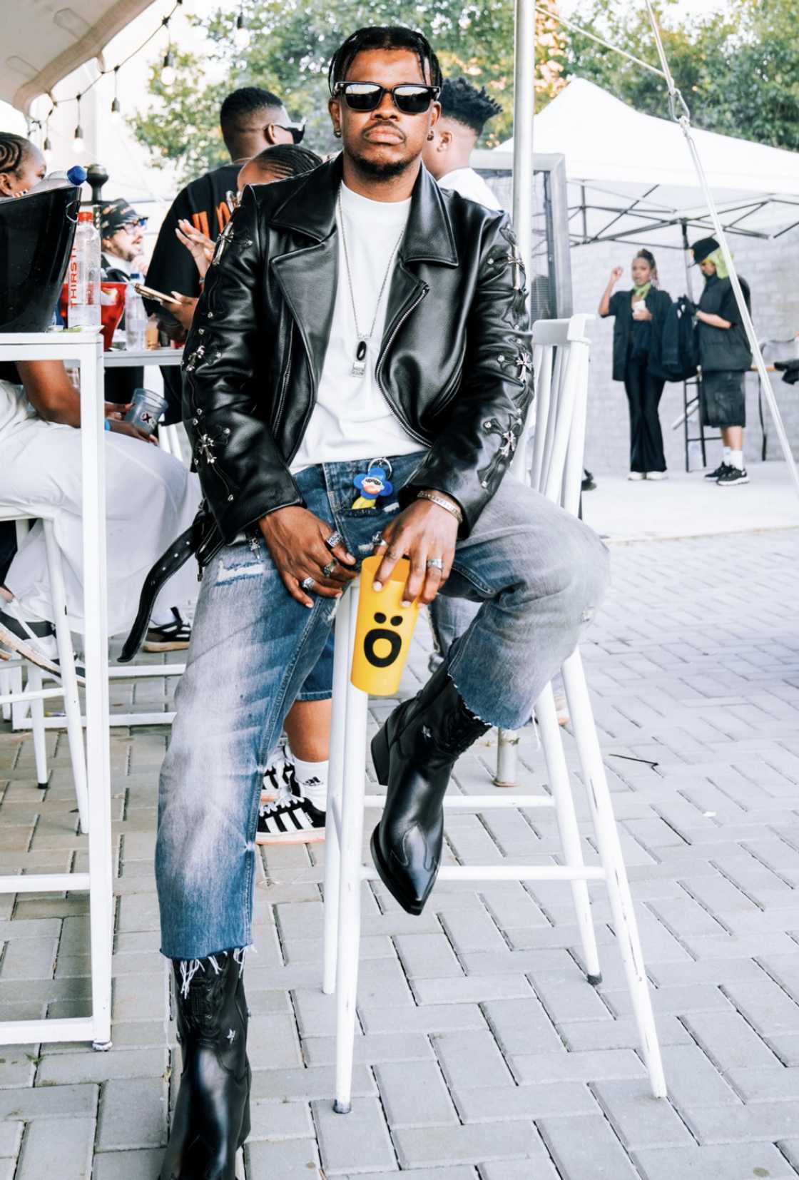 Sands adressed the rumours that she's dating Murdah Bongz