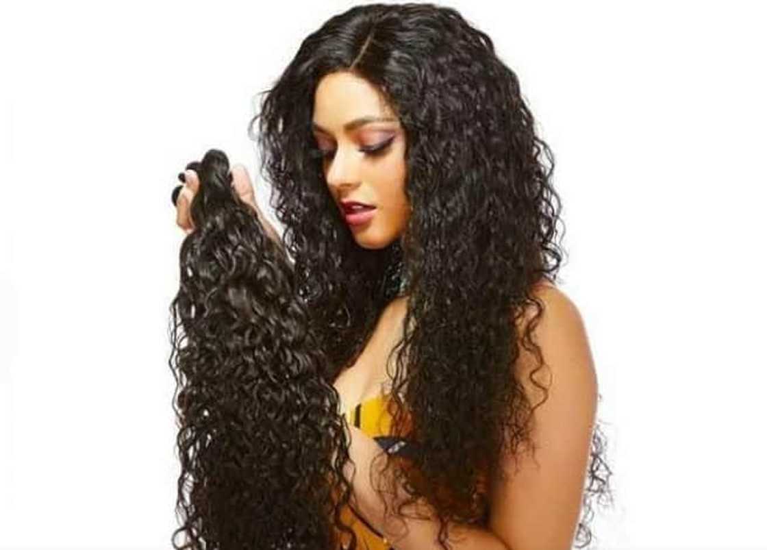 Best long curly Brazilian hair styles 2019 Best long curly Brazilian hair styles 2019