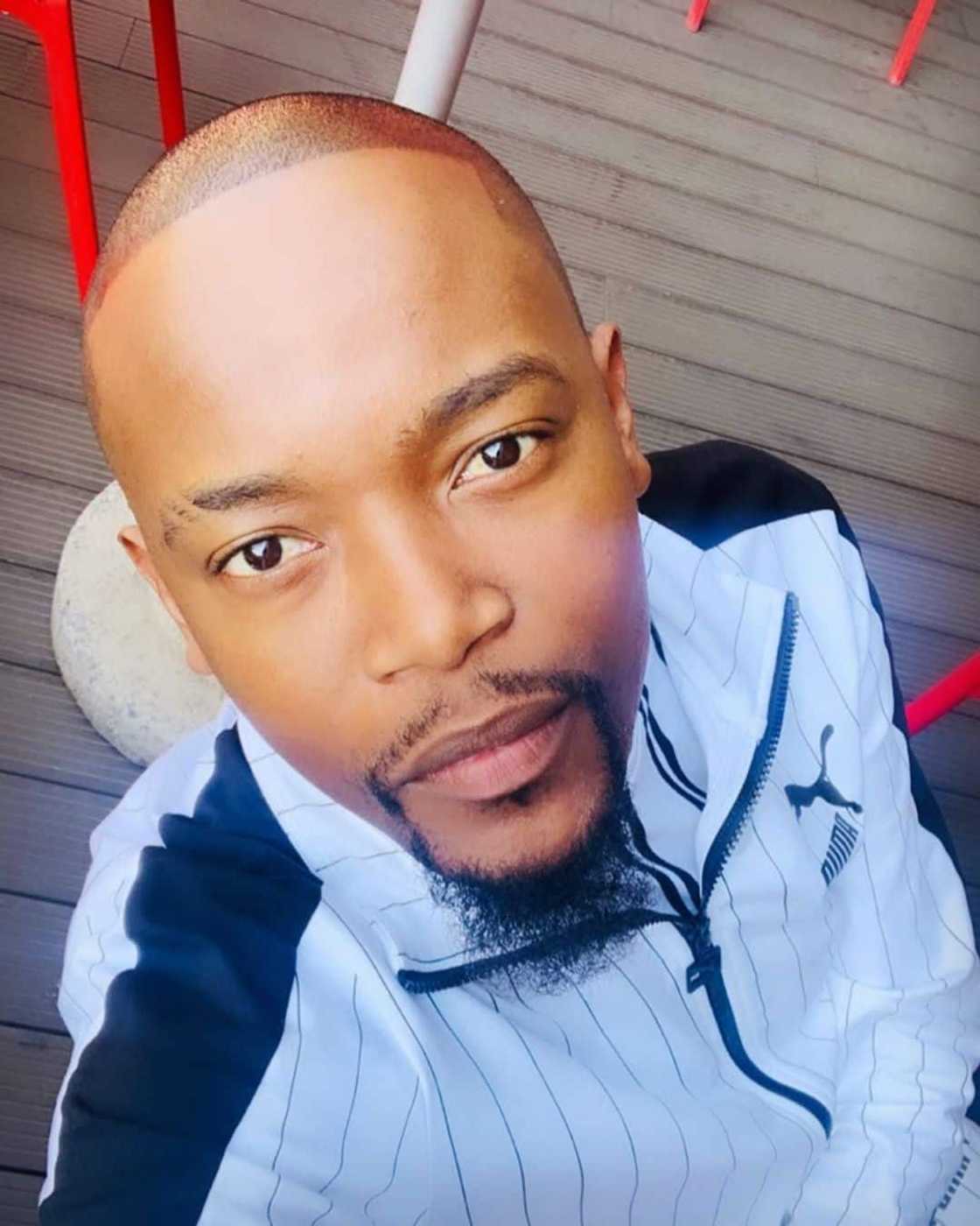 Moshe Ndiki biography: age, partner, parents, education, couple goals moments, Metro FM, videos and Instagram Moshe Ndiki biography: age, partner, parents, education, couple goals moments, Metro FM, videos and Instagram