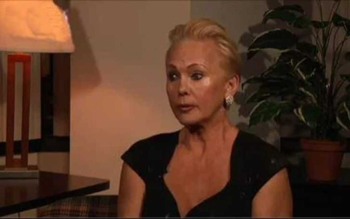 Who is Ellen Pierson? Who is Ellen Pierson?