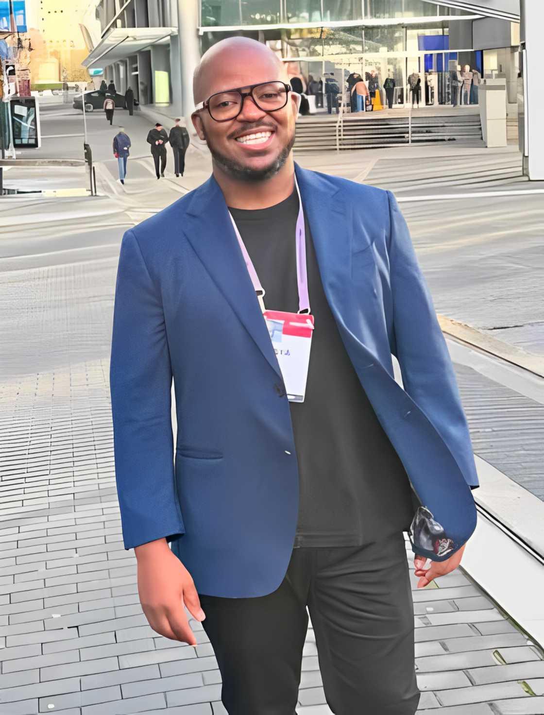 Netizens reacted to Khaya Dlanga's recent milestone Netizens reacted to Khaya Dlanga's recent milestone