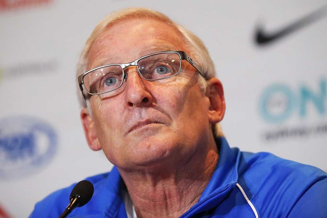 Gordon Igesund bio Gordon Igesund bio