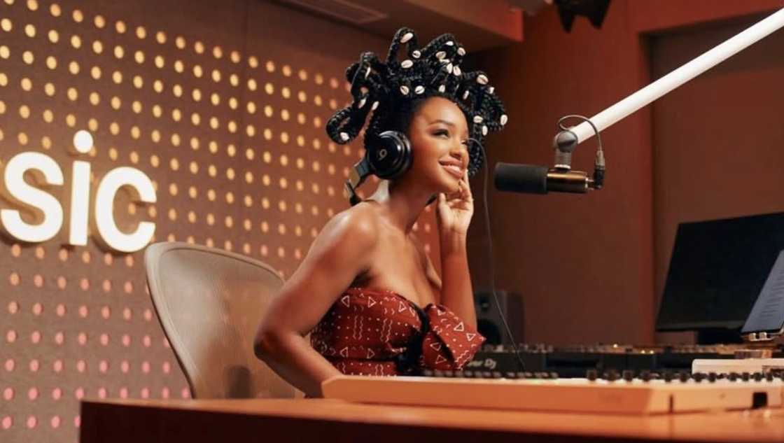 Nandi Madida celebrated a milestone with Apple Music Nandi Madida celebrated a milestone with Apple Music