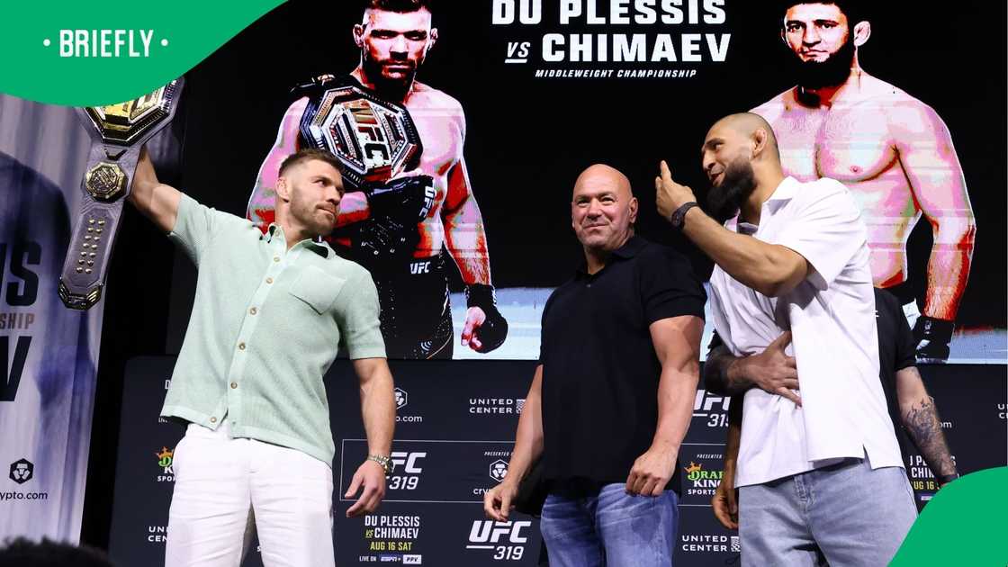 UFC Middleweight Champion Dricus du Plessis was booed by a pro-Khamzat Chimaev crowd in Chicago