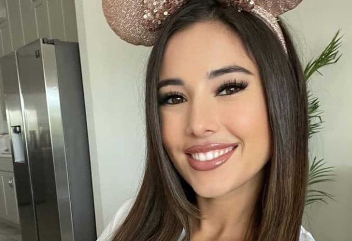 Who is Angie Varona? Age, parents, nationality, height, eye color, profiles, net worth