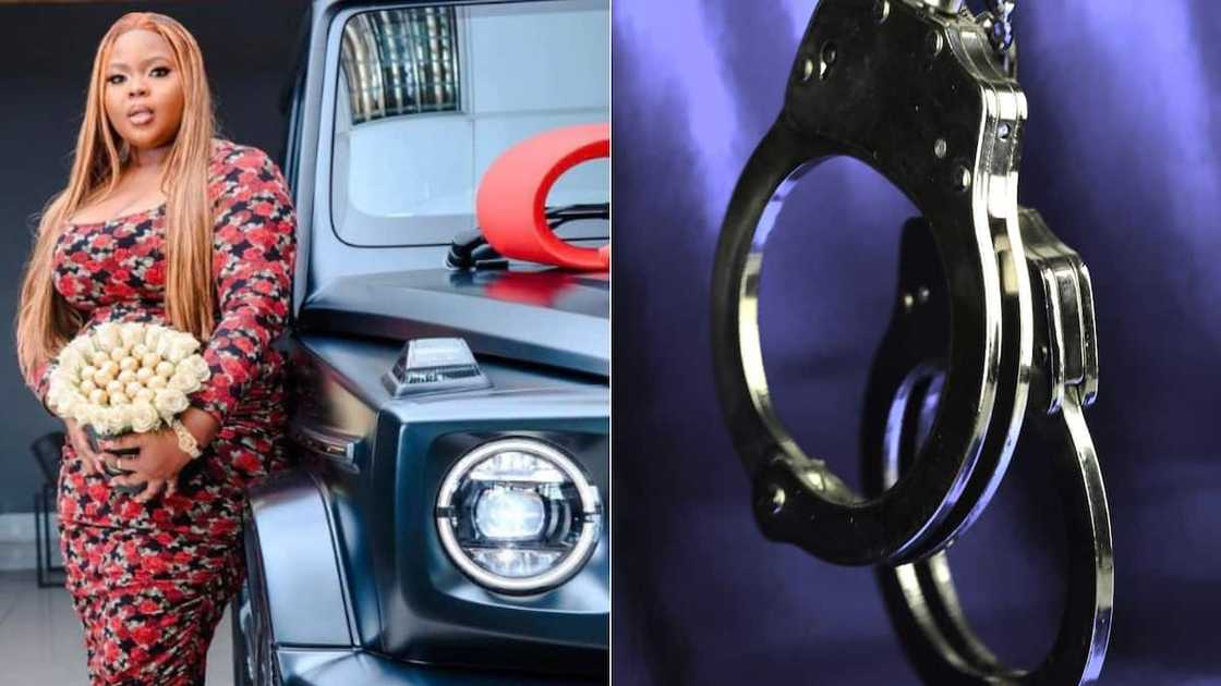 Forex Trader @khali_billions posing with a G-wagon Forex Trader @khali_billions posing with a G-wagon