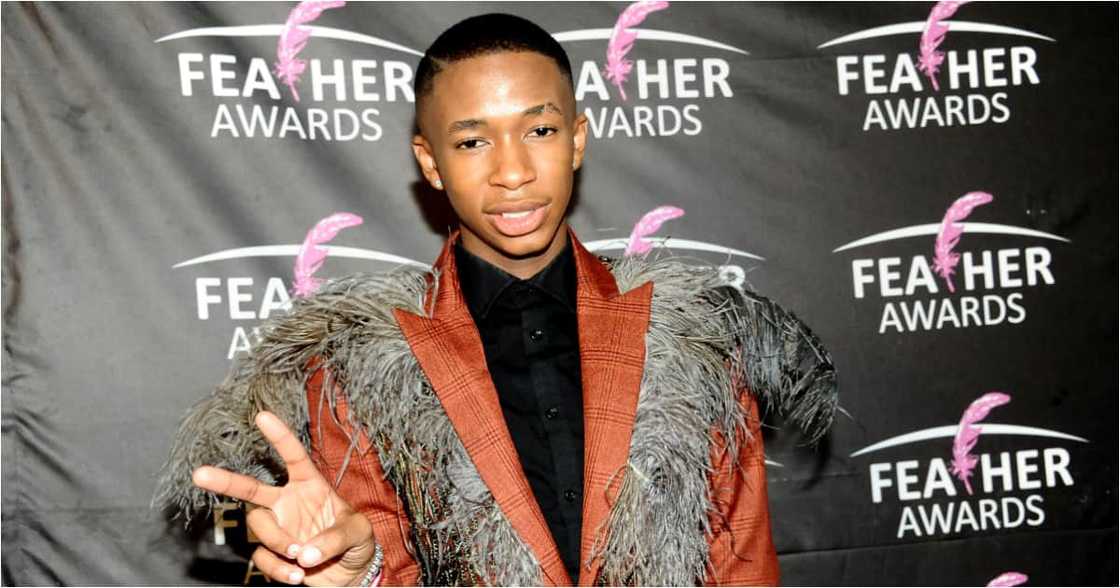 Lasizwe deactivates social media account after Mzansi throws shade Lasizwe deactivates social media account after Mzansi throws shade