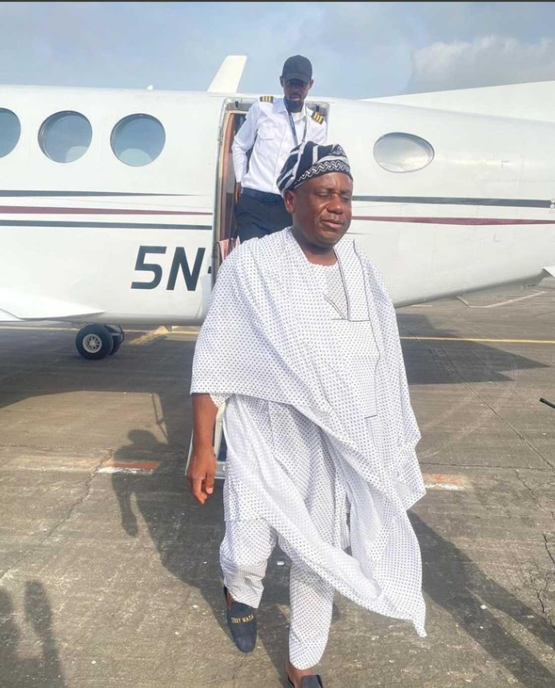 Nigerian Terry Waya is known for his luxury lifestyle Nigerian Terry Waya is known for his luxury lifestyle