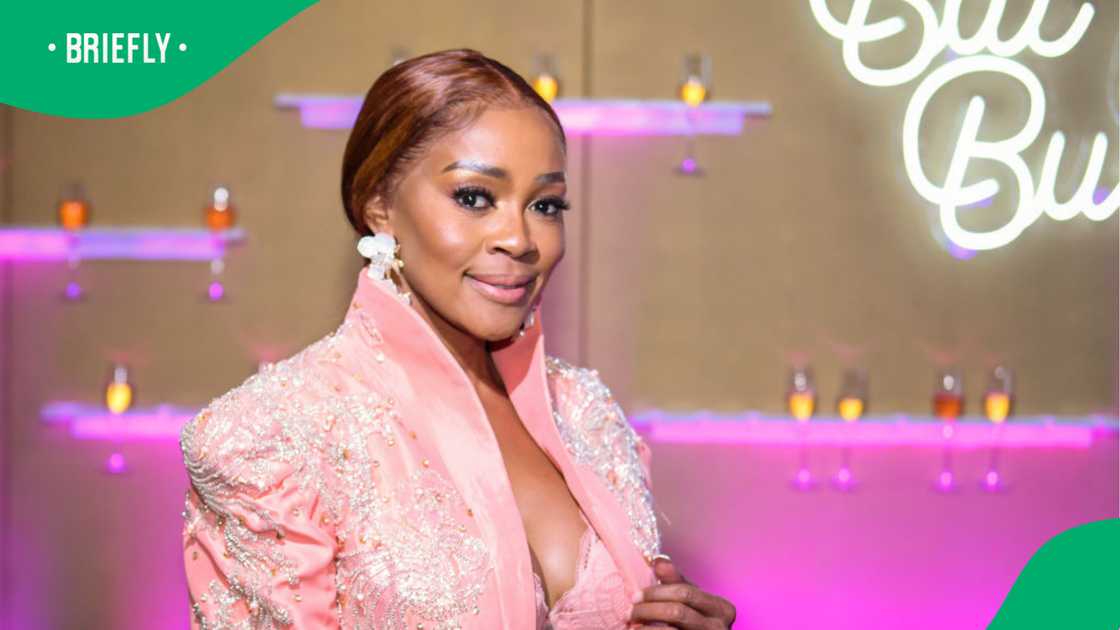 Thembi Seete stuns in new pic Thembi Seete stuns in new pic