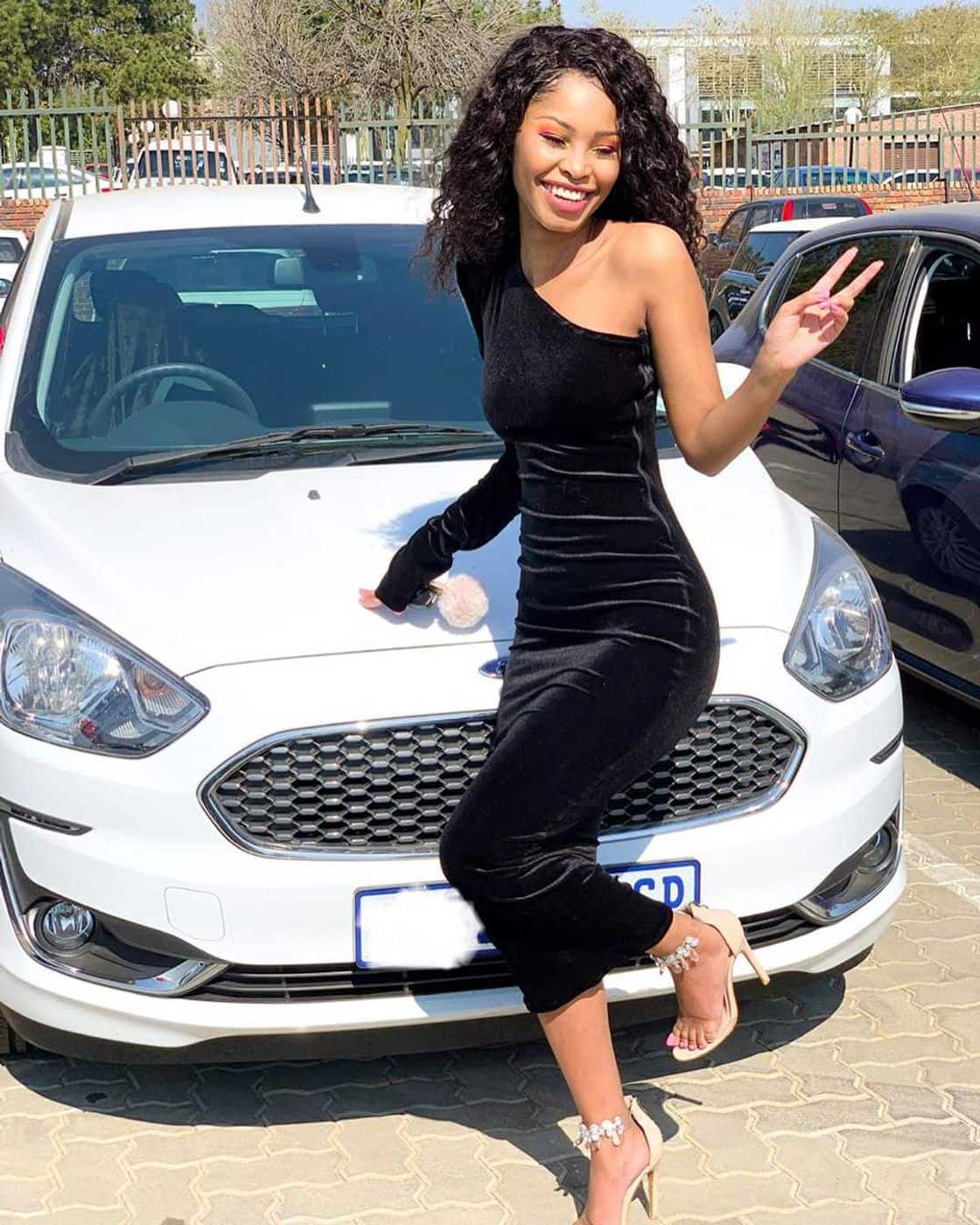 is nandi mbatha related to zamani mbatha is nandi mbatha related to zamani mbatha