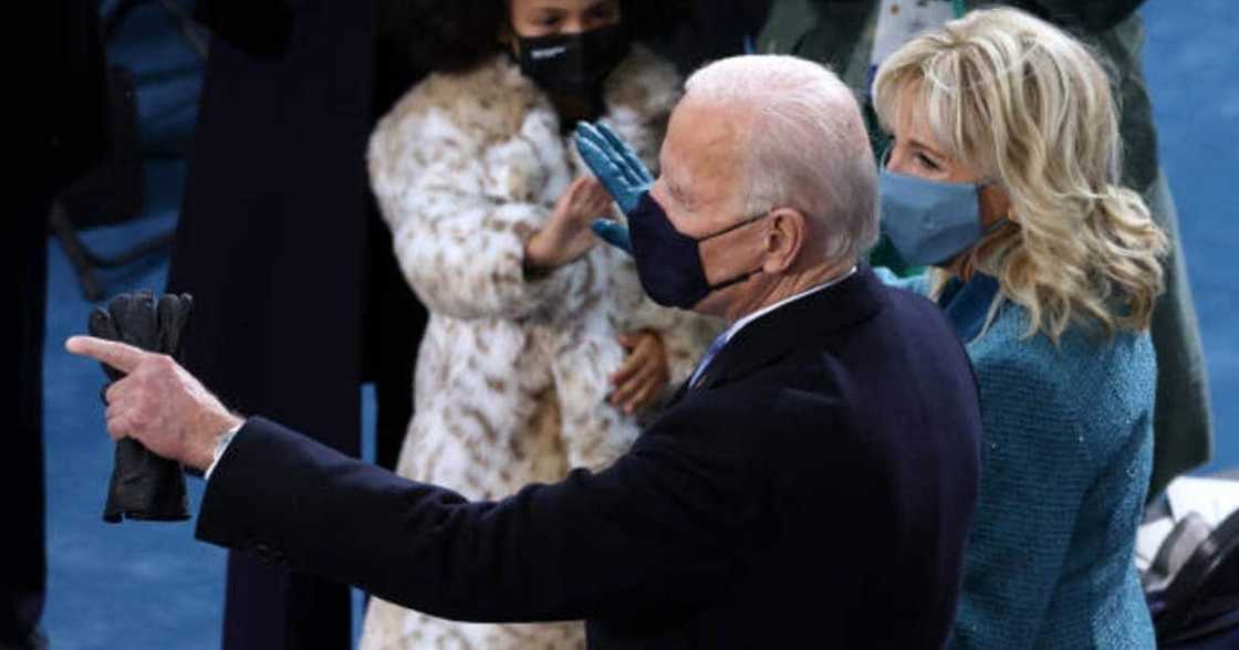 Joe Biden appears to be wearing bulletproof vest during highly guarded inauguration ceremony Joe Biden appears to be wearing bulletproof vest during highly guarded inauguration ceremony