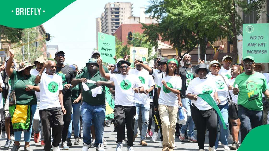 A chaotic MKP meeting in Pietermaritzburg ended in violence after accusations of bribery A chaotic MKP meeting in Pietermaritzburg ended in violence after accusations of bribery