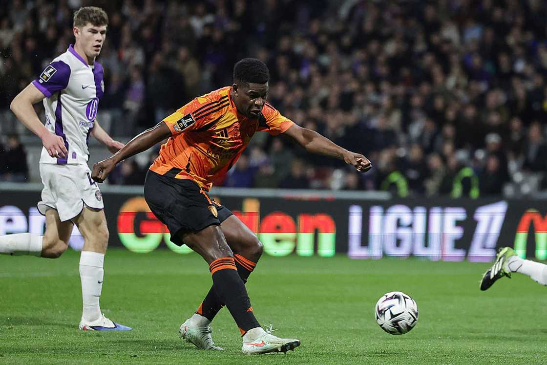 Marshall Munetsi playing for Paris FC