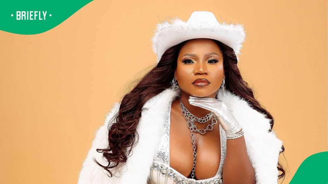 Makhadzi's broken English tweet about cold weather has Mzansi in stitches
