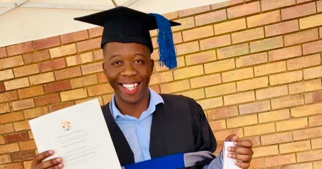 Accounting Science Graduate Bursts With Pride After Securing Degree Accounting Science Graduate Bursts With Pride After Securing Degree