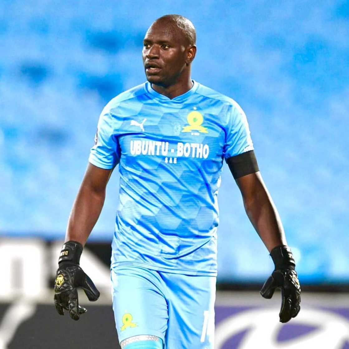 Denis Onyango Denis Onyango