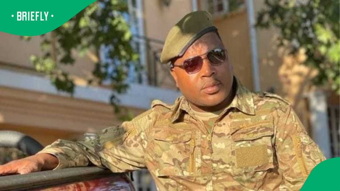 Ngizwe Mchunu on March and March Ngizwe Mchunu on March and March