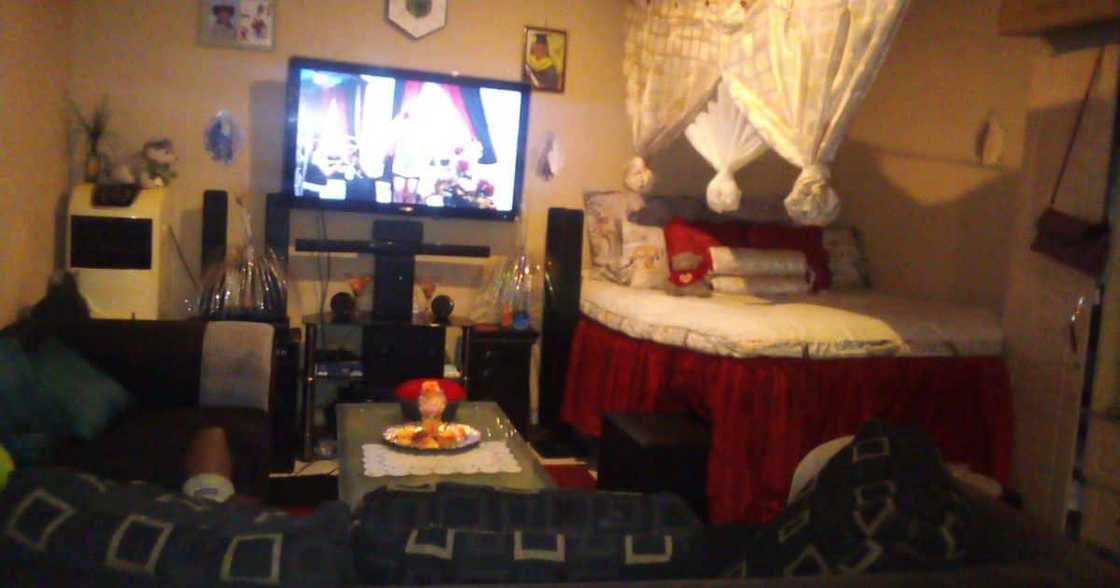 Aladye Chibwana proudly showed off her home online. Images: Make your bedroom beautiful with Thembi's Linen /Facebook