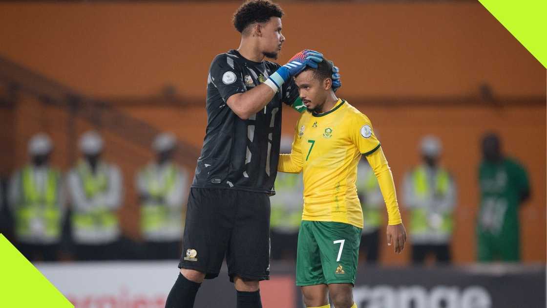 Ronwen Williams and Oswin Appollis during the penalty shoot in the CAF Africa Cup of Nations 3rd place match between South Africa and DR Congo in Abidjan, Ivory Coast. Photo: Visionhaus.