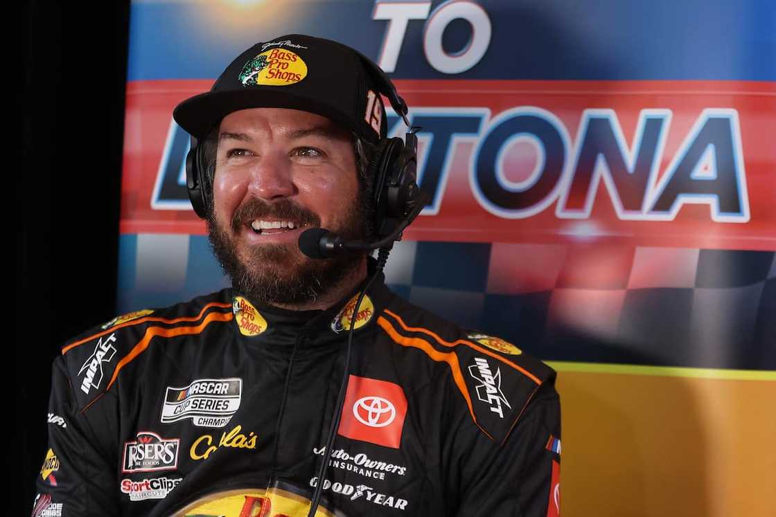 Most famous Nascar drivers Most famous Nascar drivers