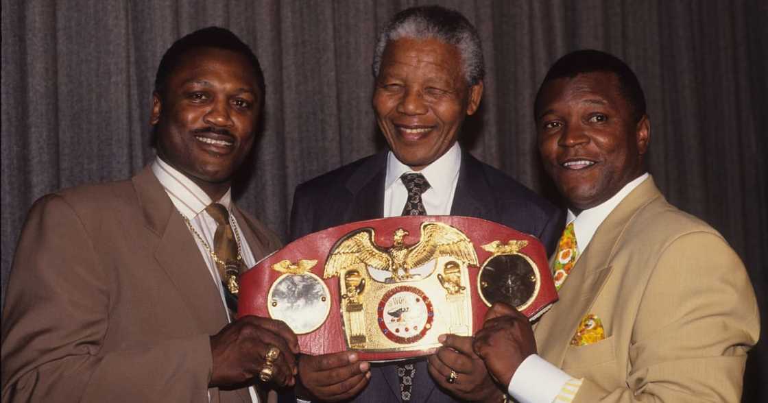 Nelson Mandela, Joe Frazier Nelson Mandela, Joe Frazier