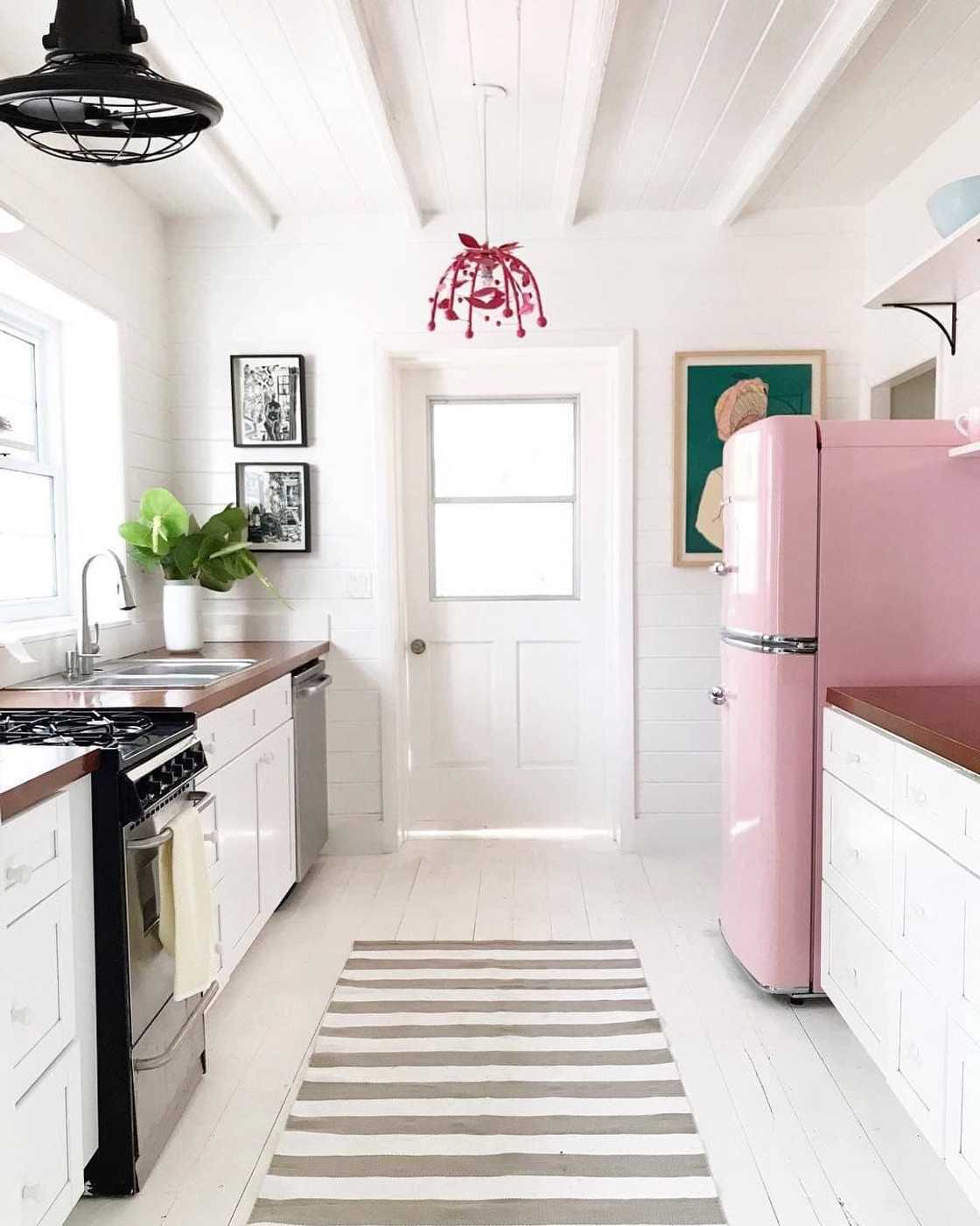Kitchen designs for small houses Kitchen designs for small houses