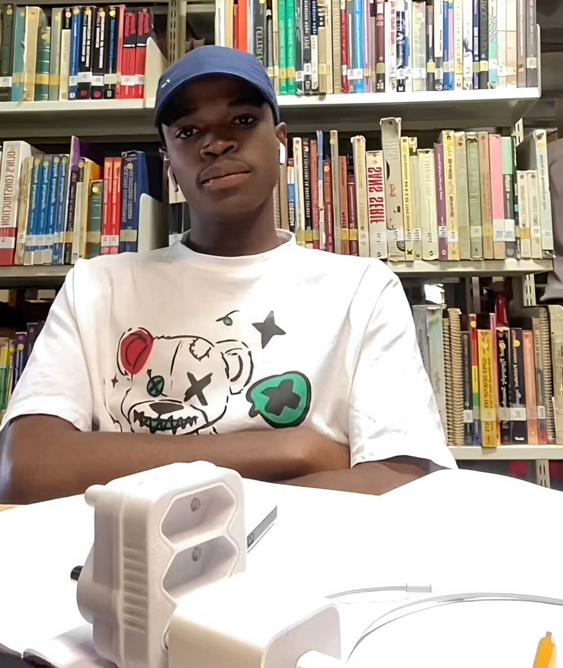 A young man stole his parents' groceries for res in a TikTok video. A young man stole his parents' groceries for res in a TikTok video.